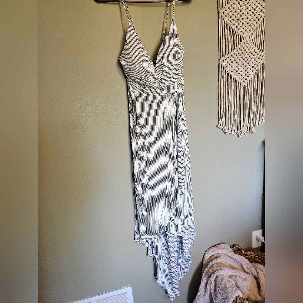 FAVLUX Black and White Dress